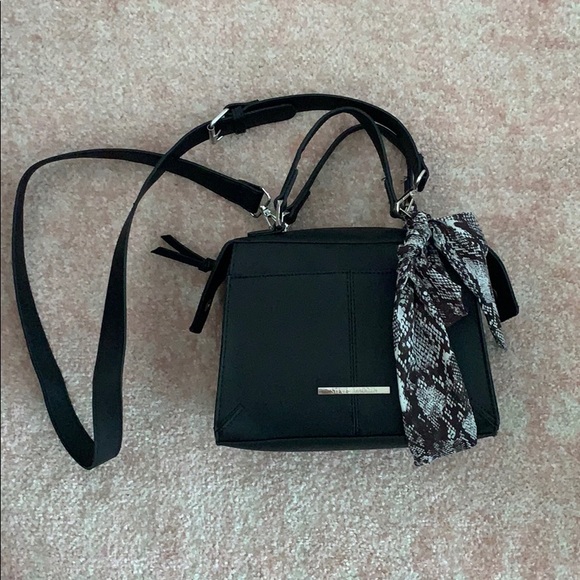 steve madden black crossbody handbag